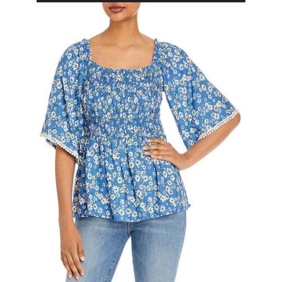 CHENAULT - L Sz M - Blue Floral Smocked Blouse in Blue Ditsey 100% Rayon. NWT! - Picture 5 of 15